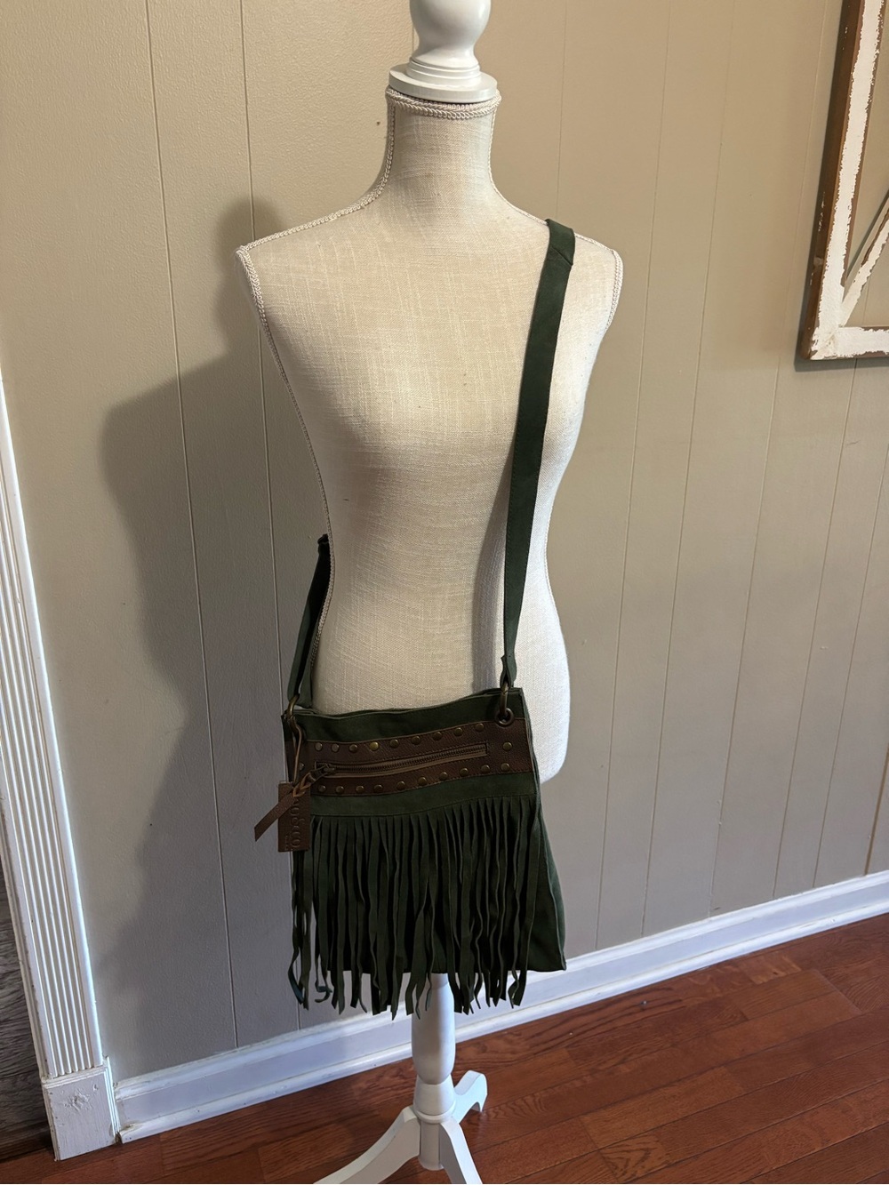 Mo & Co suede leather purse